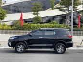 Bán gấp với giá thấp chiếc Fortuner 4x2 AT Sx 2017