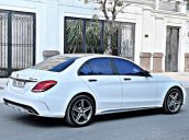 Bán Mercedes C300 năm 2016, màu trắng