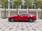 Bán nhanh siêu phẩm Mazda 3 2019 bản Luxury, đỏ pha lê, xe đẹp không 1 lỗi nhỏ, sơn zin cả xe, mới chạy 7000 km