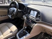 Bán ô tô Hyundai Elantra 2.0 AT đời 2018, màu nâu, giá 595tr