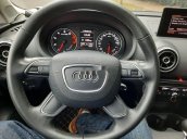 Cần bán xe Audi A3 đời 2014, màu xanh lam, nhập khẩu