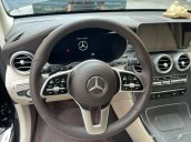 Cần bán xe Mercedes GLC-Class sản xuất năm 2020, màu đen còn mới