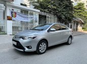 Cần bán Toyota Vios E sản xuất 2016, màu bạc chính chủ