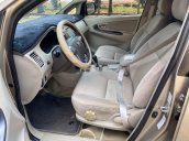 Bán xe Toyota Innova sản xuất năm 2012, giá thấp