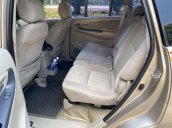 Bán xe Toyota Innova sản xuất năm 2012, giá thấp