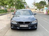 Xe BMW 3 Series 320i sản xuất 2013, xe nhập