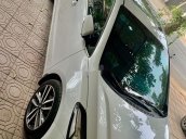 Bán Kia Cerato năm sản xuất 2017, màu trắng, xe gia đình