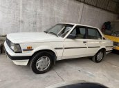 Cần bán lại xe Toyota Corolla sản xuất năm 1981, màu trắng