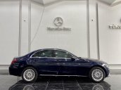 Xe Mercedes C250 Exclusive sản xuất năm 2016, màu xanh lam 