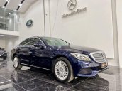 Xe Mercedes C250 Exclusive sản xuất năm 2016, màu xanh lam 