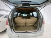 Cần bán xe Toyota Innova sản xuất 2011 còn mới