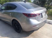 Xe Mazda 3 năm sản xuất 2016, màu bạc, nhập khẩu 