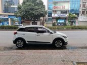 Xe Hyundai i20 Active sản xuất 2016, màu trắng, xe nhập