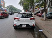 Xe Hyundai i20 Active sản xuất 2016, màu trắng, xe nhập