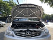 Cần bán gấp Toyota Innova năm 2008 còn mới