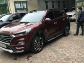 Cần bán lại xe Hyundai Tucson sản xuất năm 2019, màu đỏ, 890tr
