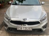 Bán xe Kia Cerato năm sản xuất 2019, màu bạc