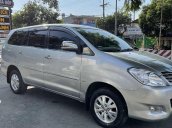 Cần bán gấp Toyota Innova năm 2008 còn mới