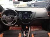 Cần bán Hyundai i20 Active sản xuất năm 2016, màu đỏ