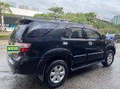 Cần bán Toyota Fortuner năm sản xuất 2010 còn mới, giá tốt