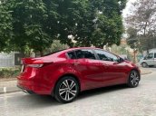 Cần bán lại xe Kia Cerato đời 2018, màu đỏ