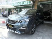 Cần bán gấp Peugeot 5008 sản xuất năm 2018, màu xanh lam