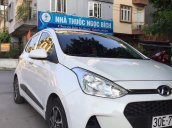 Cần bán lại xe Hyundai Grand i10 1.2 AT 2017, màu trắng chính chủ