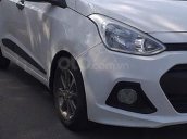 Cần bán xe Hyundai Grand i10 đời 2015, màu trắng, nhập khẩu 