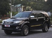 Bán ô tô Toyota Fortuner năm 2014, màu đen chính chủ