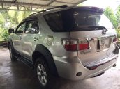 Cần bán Toyota Fortuner đời 2010, màu bạc chính chủ, 510 triệu