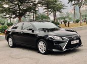 Cần bán gấp Toyota Camry 3.5Q năm 2011, giá ưu đãi