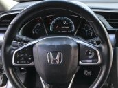 Bán ô tô Honda Civic năm sản xuất 2017, xe chính chủ 