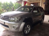 Cần bán Toyota Fortuner đời 2010, màu bạc chính chủ, 510 triệu