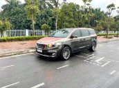 Bán Kia Sedona năm sản xuất 2017, giá 890tr