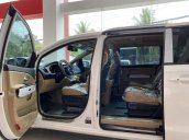 Bán xe Kia Sedona 2.2DAT Luxury mới 100%