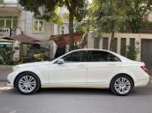 Cần bán gấp Mercedes C250 sx 2011, màu trắng, giá chỉ 498 triệu