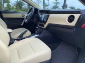 Bán Toyota Corolla Altis 1.8G AT sản xuất năm 2019, màu trắng, giá chỉ 720 triệu