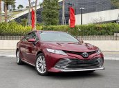 Cần bán xe Toyota Camry 2.5Q SX 2019