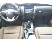 Bán ô tô Toyota Fortuner 2.4G 4x2 MT năm 2017, màu trắng, nhập khẩu nguyên chiếc