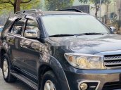 Cần bán lại xe Toyota Fortuner sản xuất 2010 còn mới