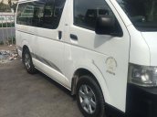 Bán Toyota Hiace sản xuất 2010, màu trắng, xe nhập, 255tr