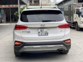 Cần bán gấp Hyundai Santa Fe sản xuất 2019, xe giá thấp