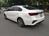 Cần bán xe Kia Cerato sản xuất 2019 còn mới, 615 triệu