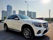 Xe Mercedes GLC 300 năm sản xuất 2017, xe chính chủ giá thấp