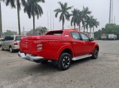 Bán gấp chiếc Mitsubishi Triton 4x4 AT Miviec đời 2017