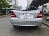 Cần bán lại xe Mercedes C280 2005, màu bạc, xe chính chủ