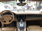 Bán xe Porsche Panamera đăng ký lần đầu 2014 mới 95% giá tốt 2 tỷ 700 triệu đồng