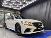 Cần bán gấp Mercedes C300 AMG 2019 siêu lướt