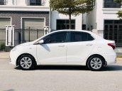 Bán nhanh với giá thấp chiếc Hyundai Grand i10 MT đời 2017, xe màu trắng