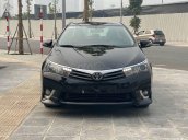 Bán xe giá thấp với chiếc Toyota Corolla Altis 2.0V 2015, xe còn mới